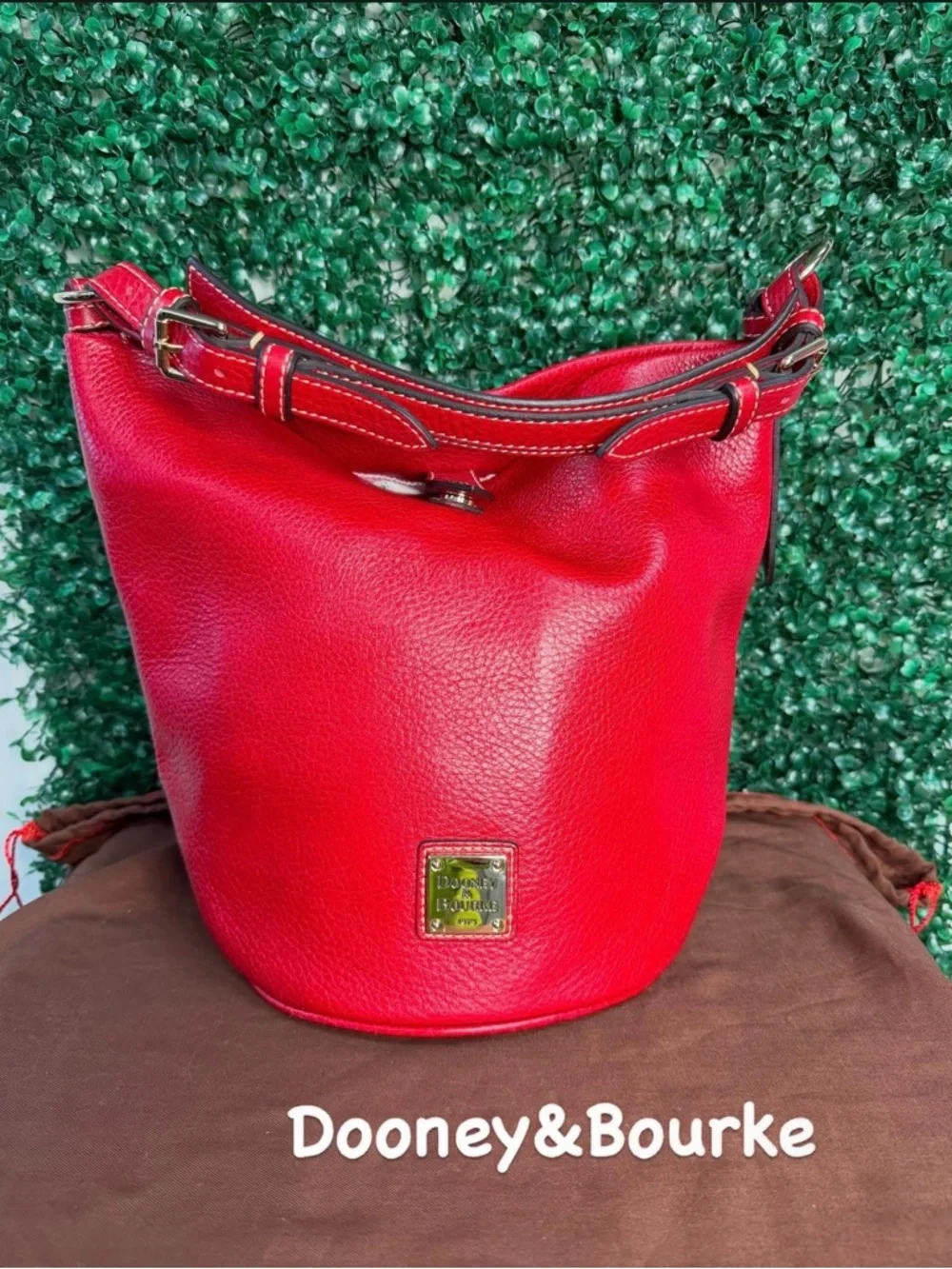 Dooney & Bourke Red Pebbled Leather Bucket Shoulder Bag EUC - Picture 2 of 13
